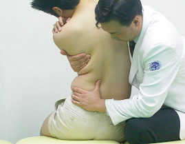 수동 요추 신전 검사